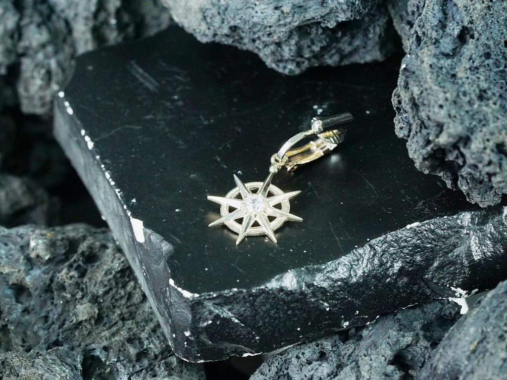 Baldur's Gate 3 Gale's Hoop Earring - 950 Silver
