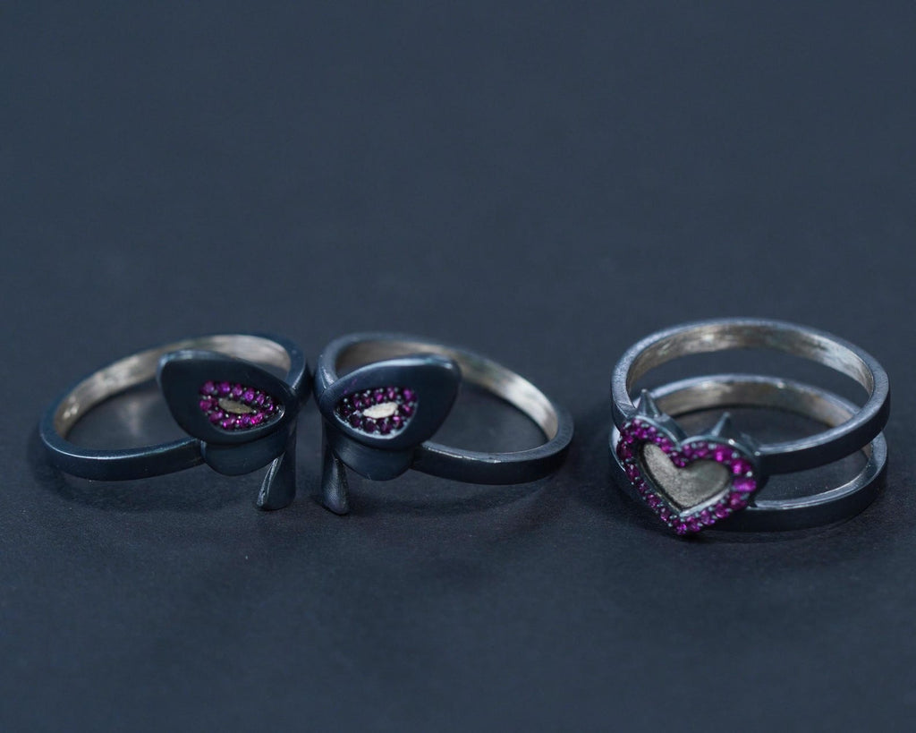 Valorant Clove Heart & Butterflies Ring - Sterling Silver