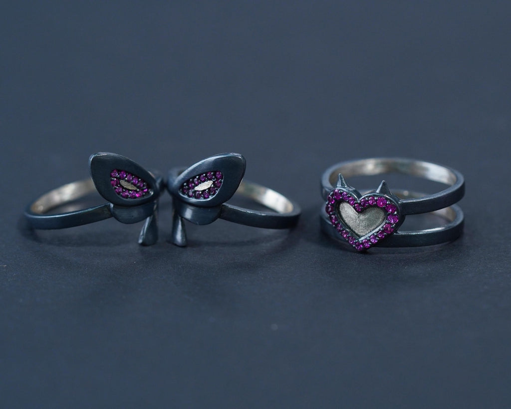 Valorant Clove Heart & Butterflies Ring - Sterling Silver