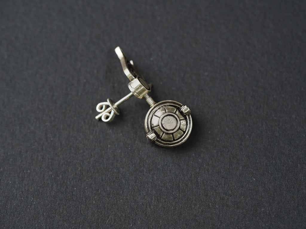 Final Fantasy VII Tifa Rosa Teardrop Earrings