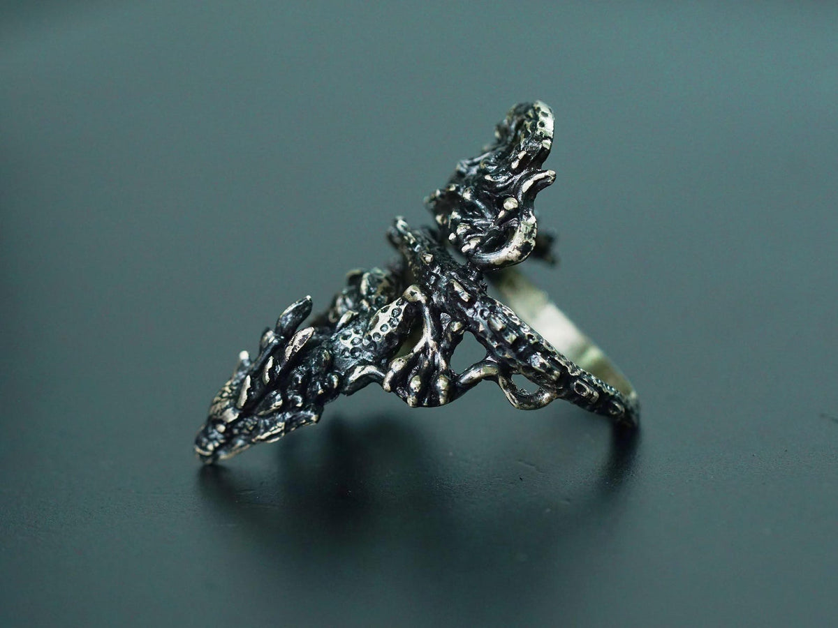 Zelda: Tears of the Kingdom Naydra Dragon Ring - 950 Silver