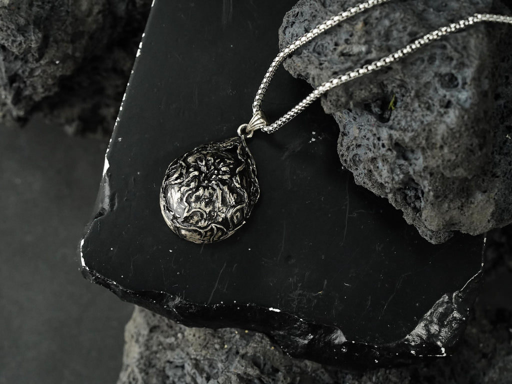 Elden Ring Radagon's Soreseal Talisman Necklace - 950 Silver