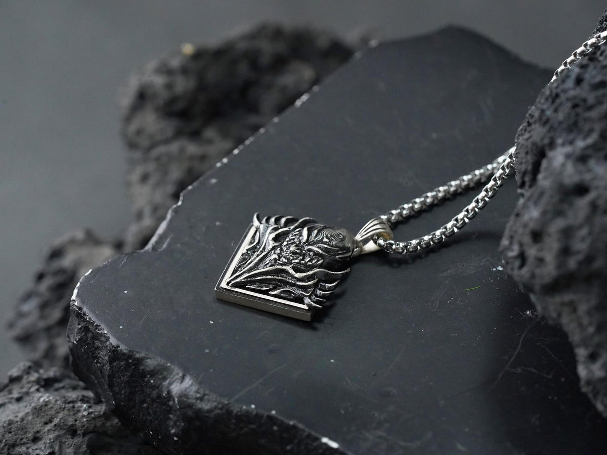 Final Fantasy XVI Eikon Titan Dominant Necklace - 950 Silver