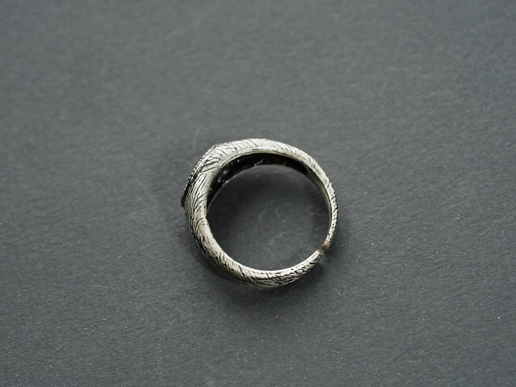 Baldur's Gate 3 Halsin Oak Leaf Ring - 950 Silver