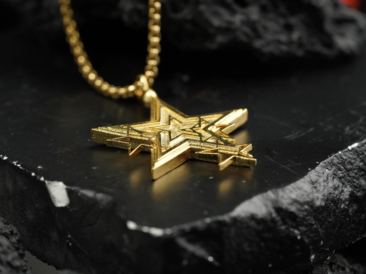 Final Fantasy VII Rebirth Star Pendant Necklace - 14K Gold Plated