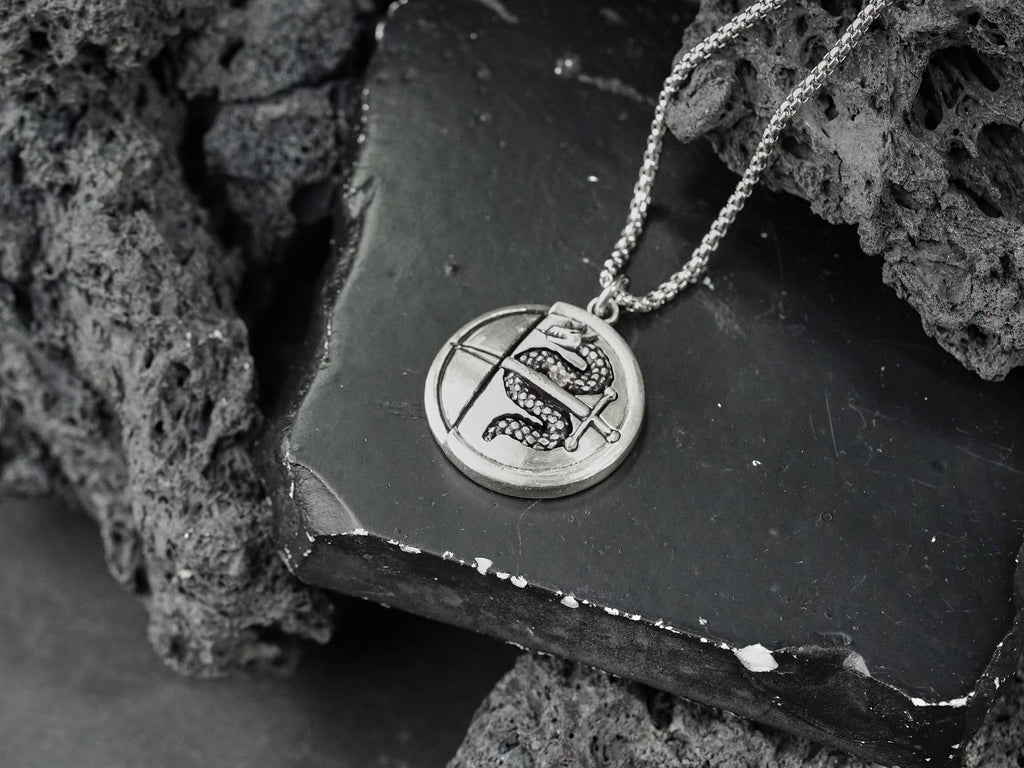 Metaphor: ReFantazio Heismay Badge Necklace - 950 Silver