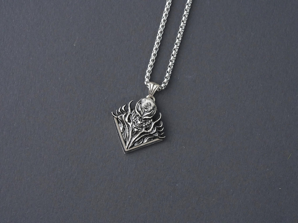 Final Fantasy XVI Eikon Titan Dominant Necklace - 950 Silver