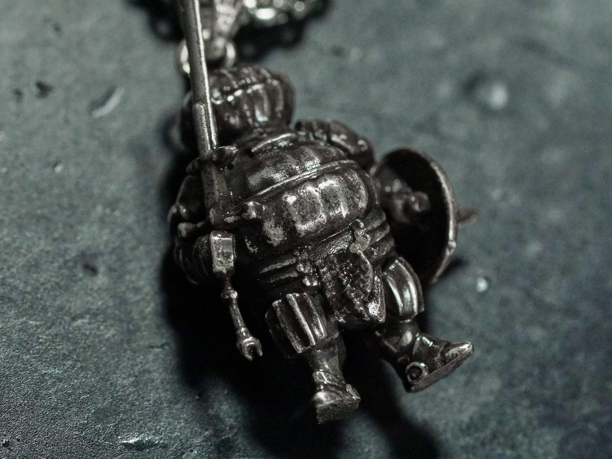 Dark Souls Siegmeyer of Catarina Onion Knight Necklace - 950 Silver