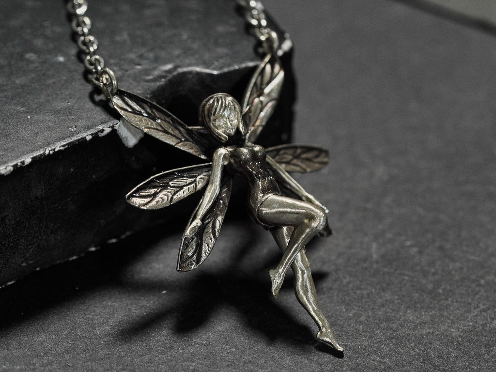 Metaphor: ReFantazio Gallica Pendant Necklace - 950 Silver