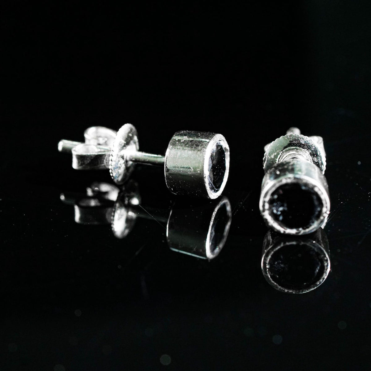 Jujutsu Kaisen Suguru Geto Black Orb Earrings
