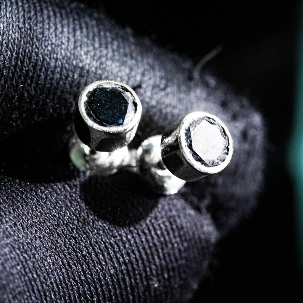 Jujutsu Kaisen Suguru Geto Black Orb Earrings
