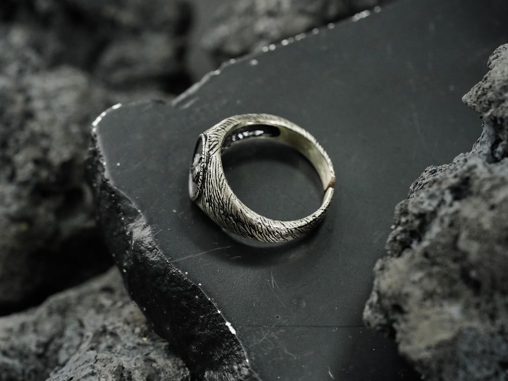 Baldur's Gate 3 Halsin Oak Leaf Ring - 950 Silver
