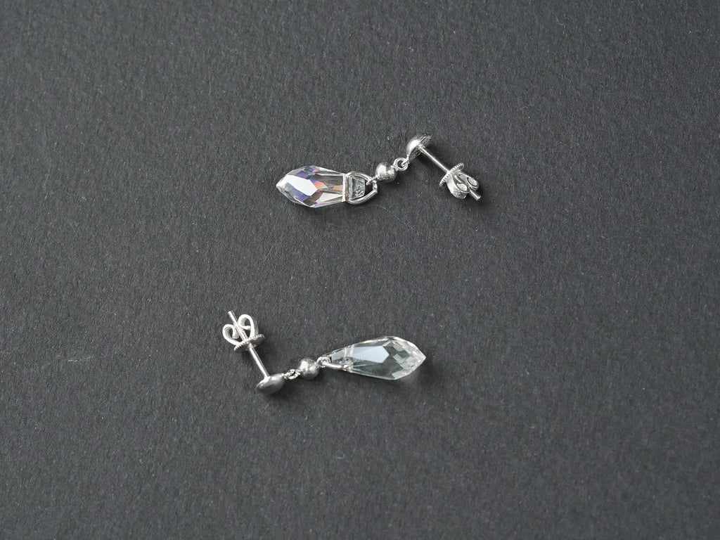 Final Fantasy VII Tifa Lockhart Stud Earrings