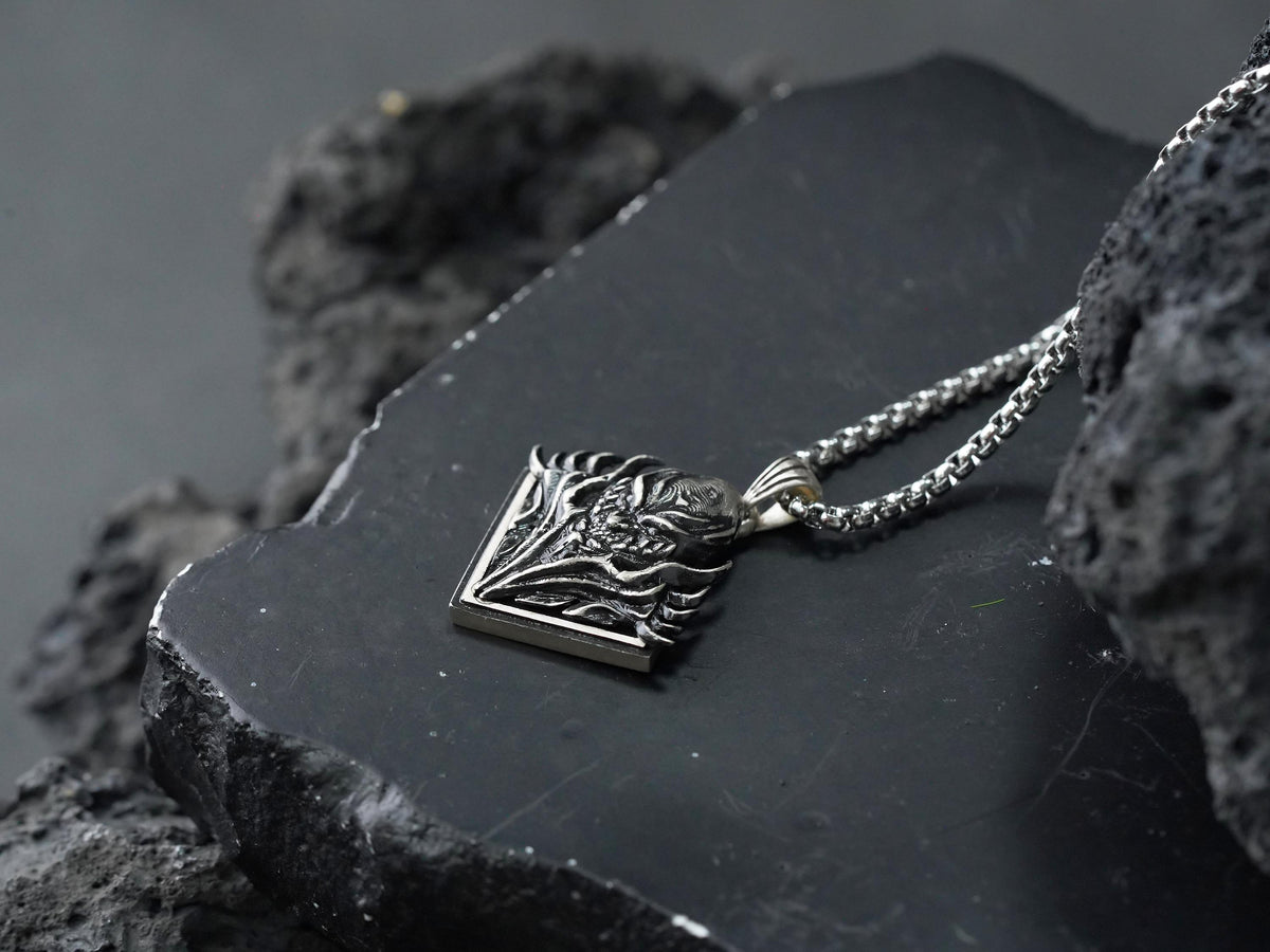 Final Fantasy XVI Eikon Titan Dominant Necklace - 950 Silver