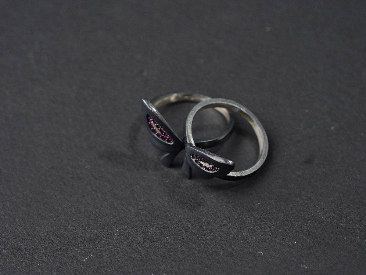 Valorant Clove Heart & Butterflies Ring - Sterling Silver