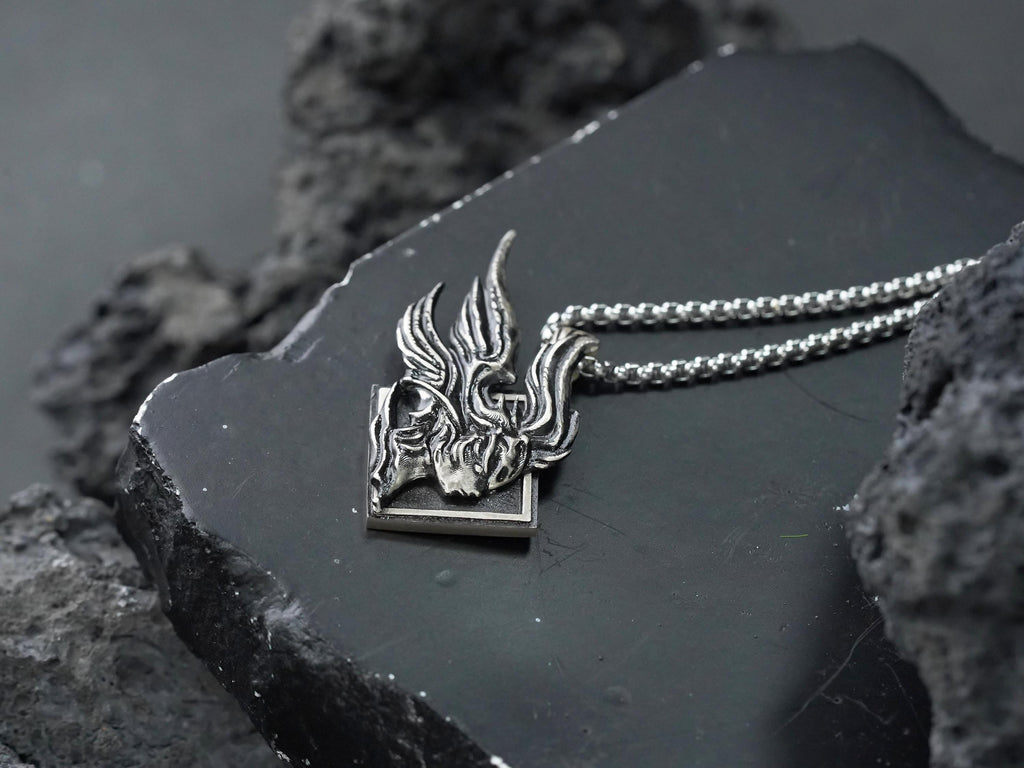 Final Fantasy XVI Eikon Garuda Dominant Necklace - 950 Silver