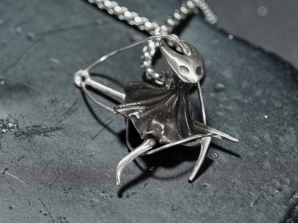 Hollow Knight: Silksong Hornet Needle Necklace - 950 Silver