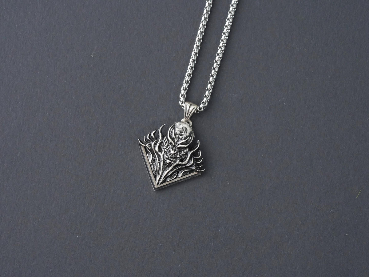 Final Fantasy XVI Eikon Titan Dominant Necklace - 950 Silver