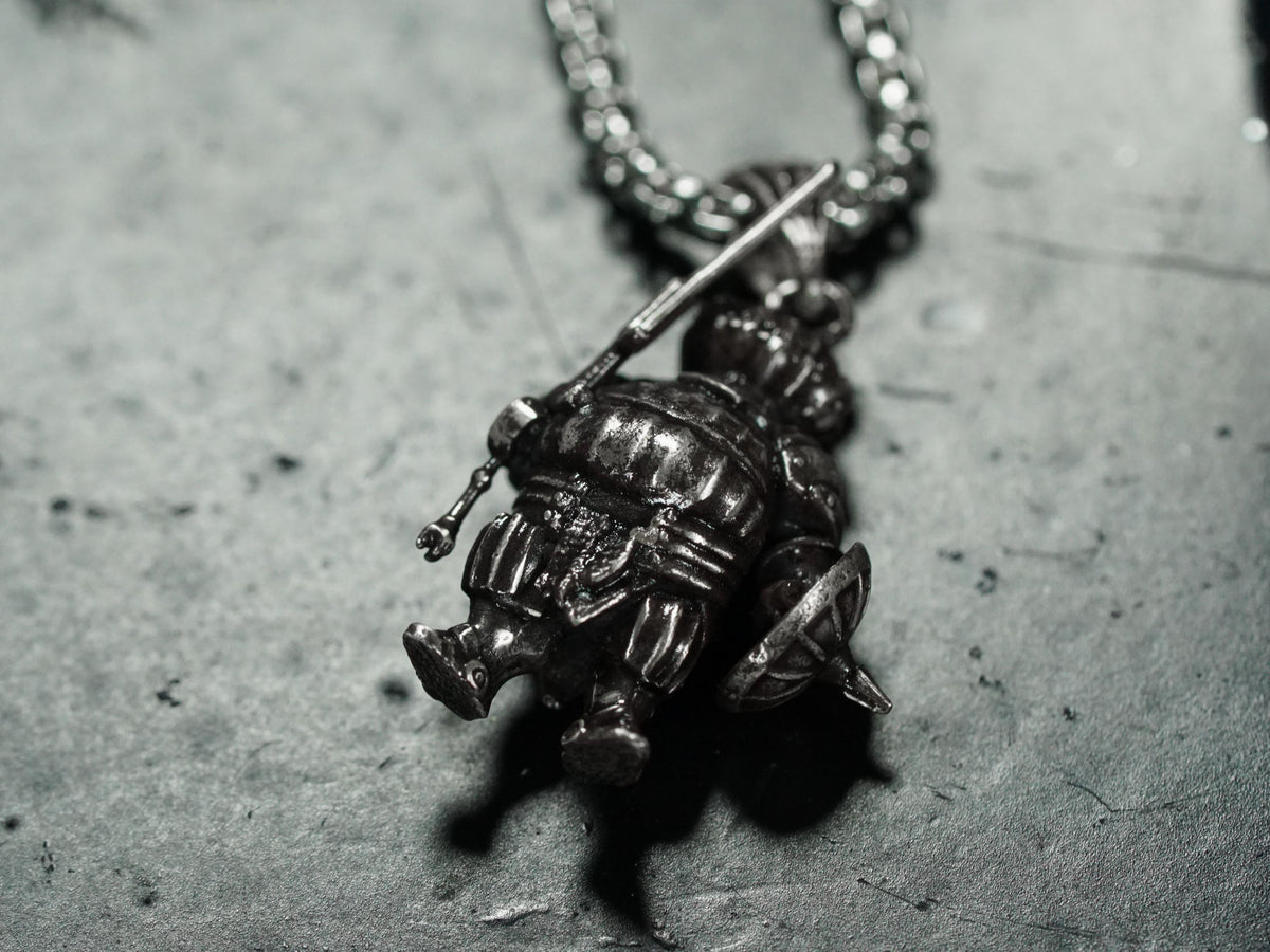 Dark Souls Siegmeyer of Catarina Onion Knight Necklace - 950 Silver