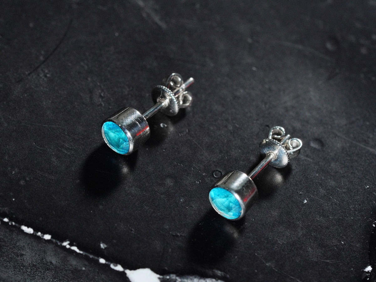 Valorant Waylay Stud Earrings with Blue Gem - 950 Silver