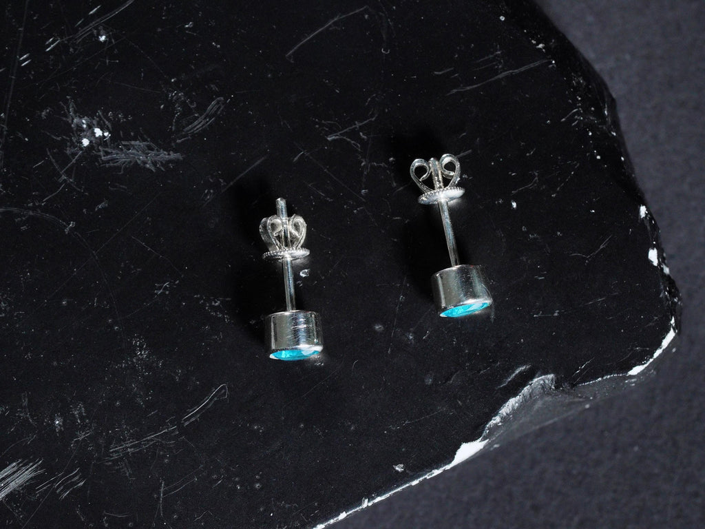 Valorant Waylay Stud Earrings with Blue Gem - 950 Silver