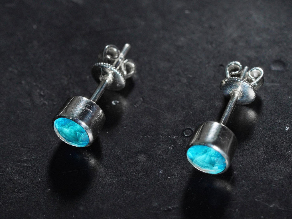 Valorant Waylay Stud Earrings with Blue Gem - 950 Silver