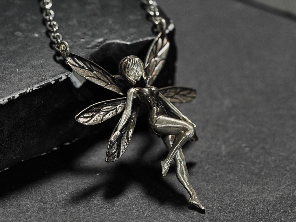 Metaphor: ReFantazio Gallica Pendant Necklace - 950 Silver