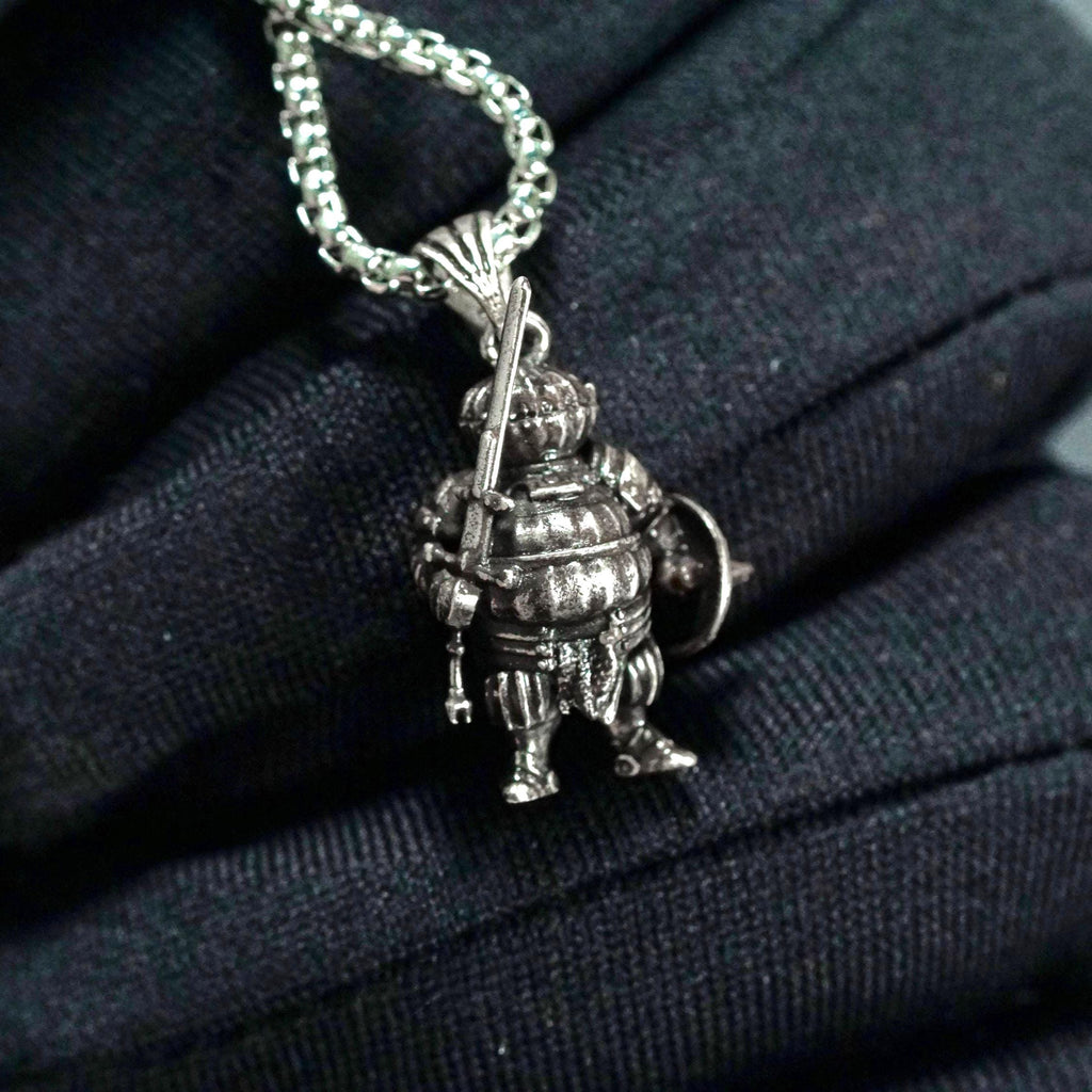 Dark Souls Siegmeyer of Catarina Onion Knight Necklace - 950 Silver
