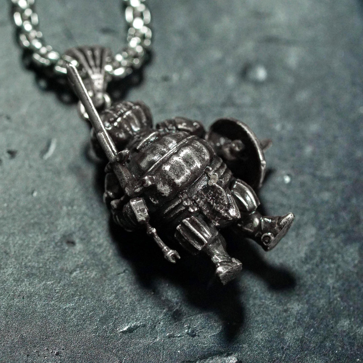 Dark Souls Siegmeyer of Catarina Onion Knight Necklace - 950 Silver