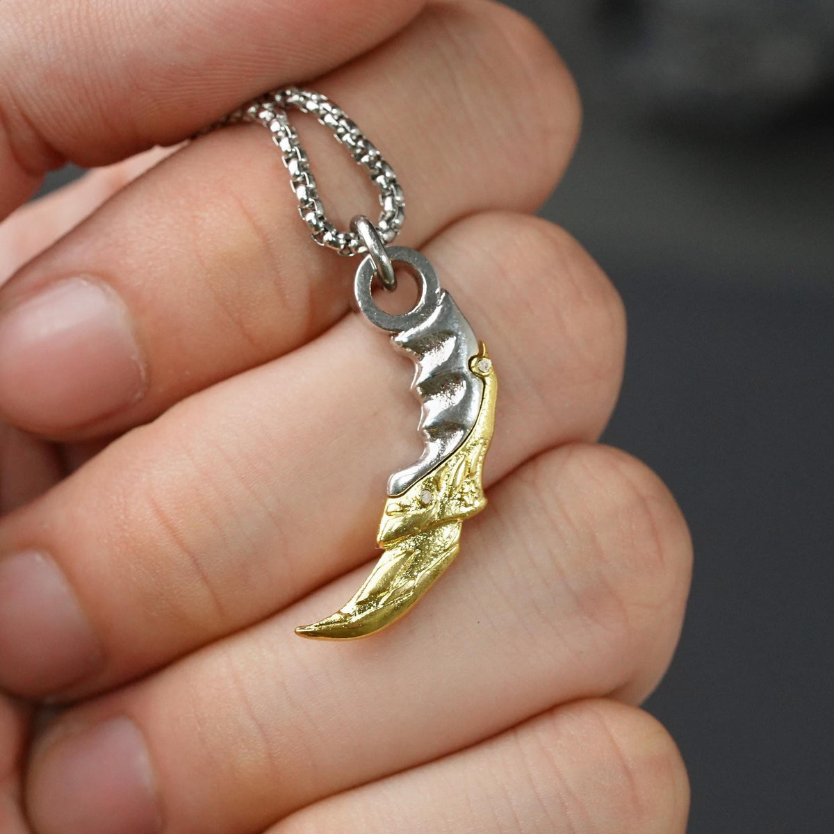 Valorant Imperium Champion Melee Necklace - 950 Silver